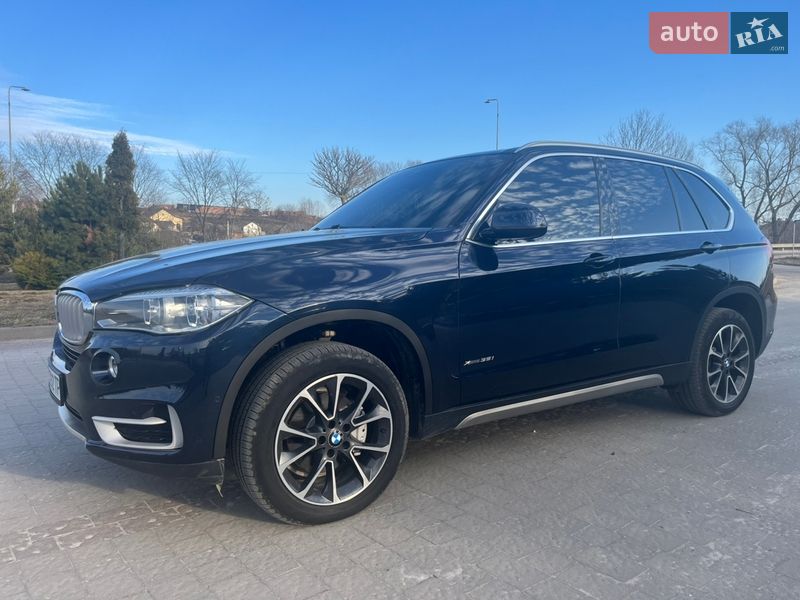 Позашляховик / Кросовер BMW X5 2016 в Львові