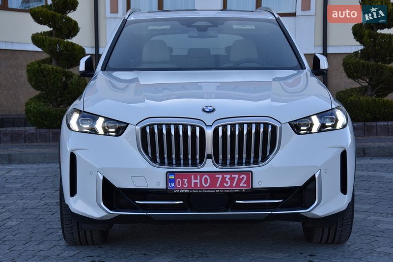 Внедорожник / Кроссовер BMW X5 2023 в Львове