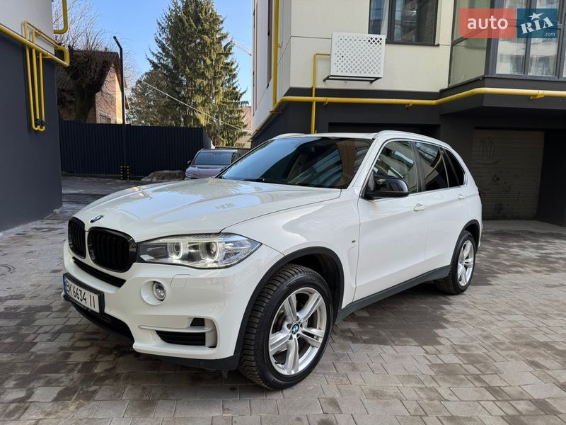 Внедорожник / Кроссовер BMW X5 2013 в Виннице