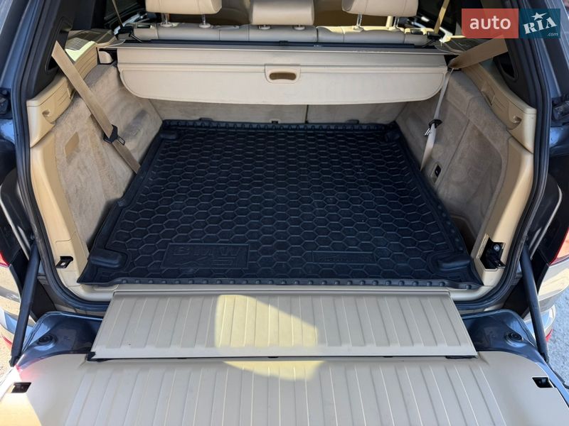 Внедорожник / Кроссовер BMW X5 2012 в Житомире