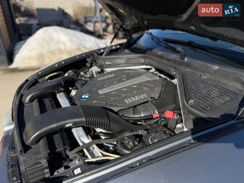 Внедорожник / Кроссовер BMW X5 2012 в Житомире