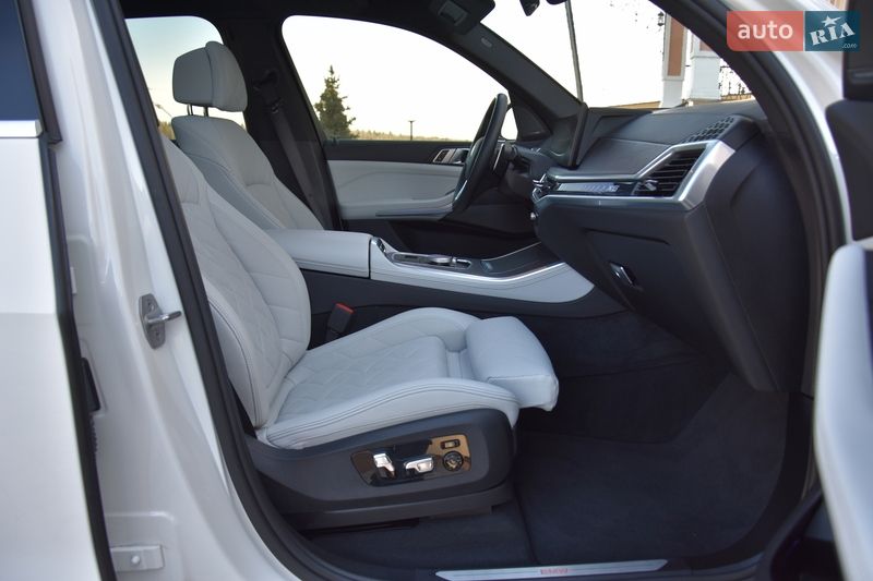 Внедорожник / Кроссовер BMW X5 2023 в Львове