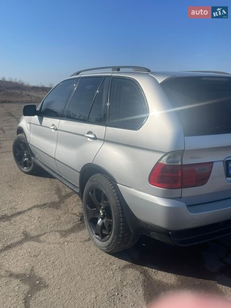 Внедорожник / Кроссовер BMW X5 2004 в Ровно