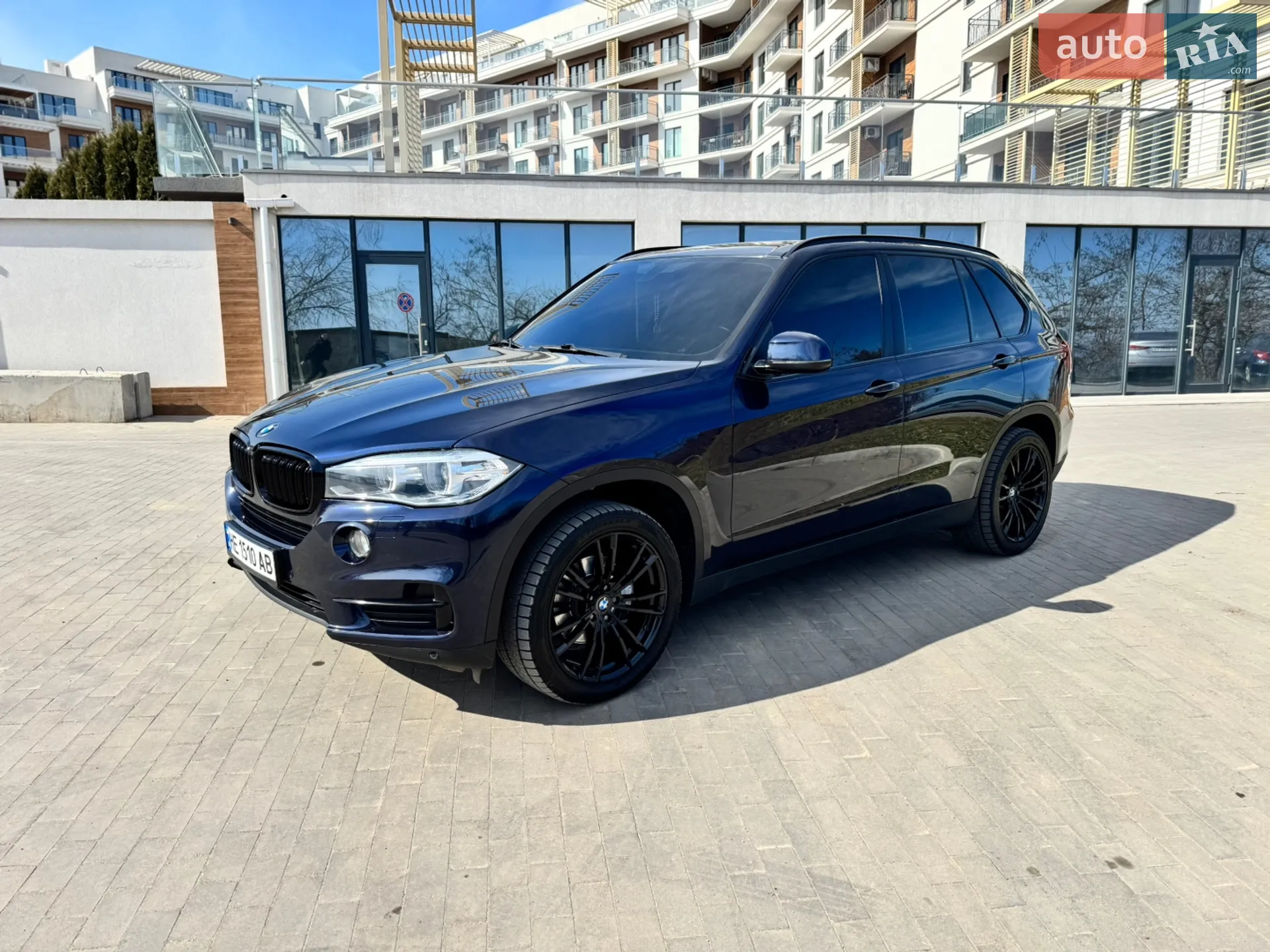 2016 BMW X5 - мініатюра 2
