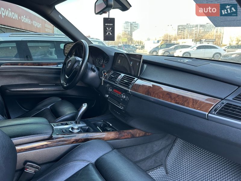 Позашляховик / Кросовер BMW X5 2008 в Запоріжжі