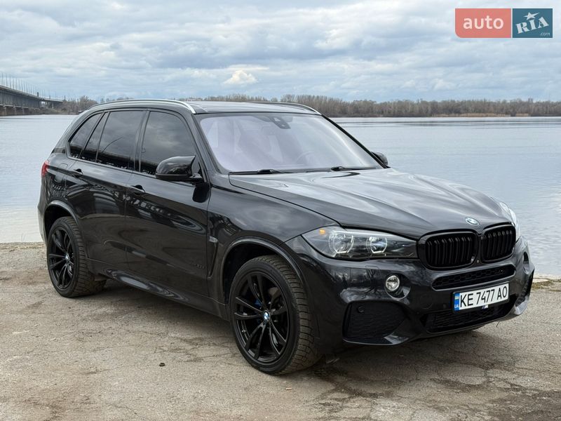 Позашляховик / Кросовер BMW X5 2017 в Дніпрі