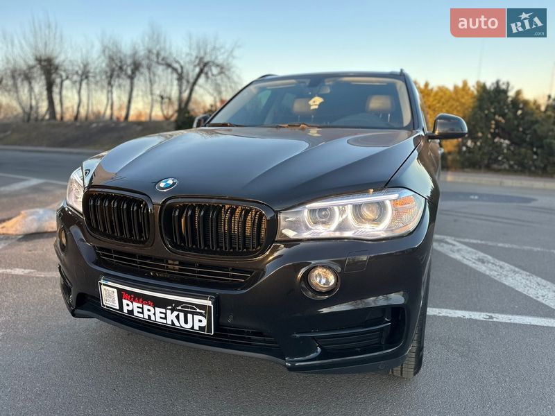 Внедорожник / Кроссовер BMW X5 2016 в Киеве