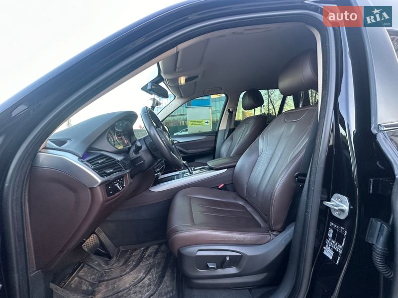 Внедорожник / Кроссовер BMW X5 2016 в Киеве