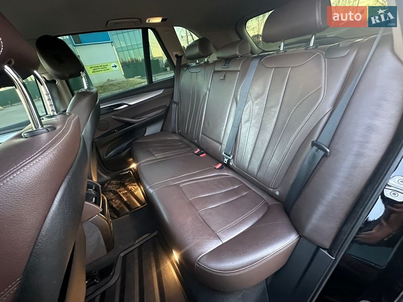 Внедорожник / Кроссовер BMW X5 2016 в Киеве
