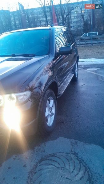 Позашляховик / Кросовер BMW X5 2004 в Петропавлівській Борщагівці