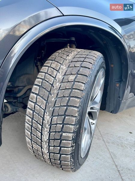 Внедорожник / Кроссовер BMW X5 2015 в Дубно