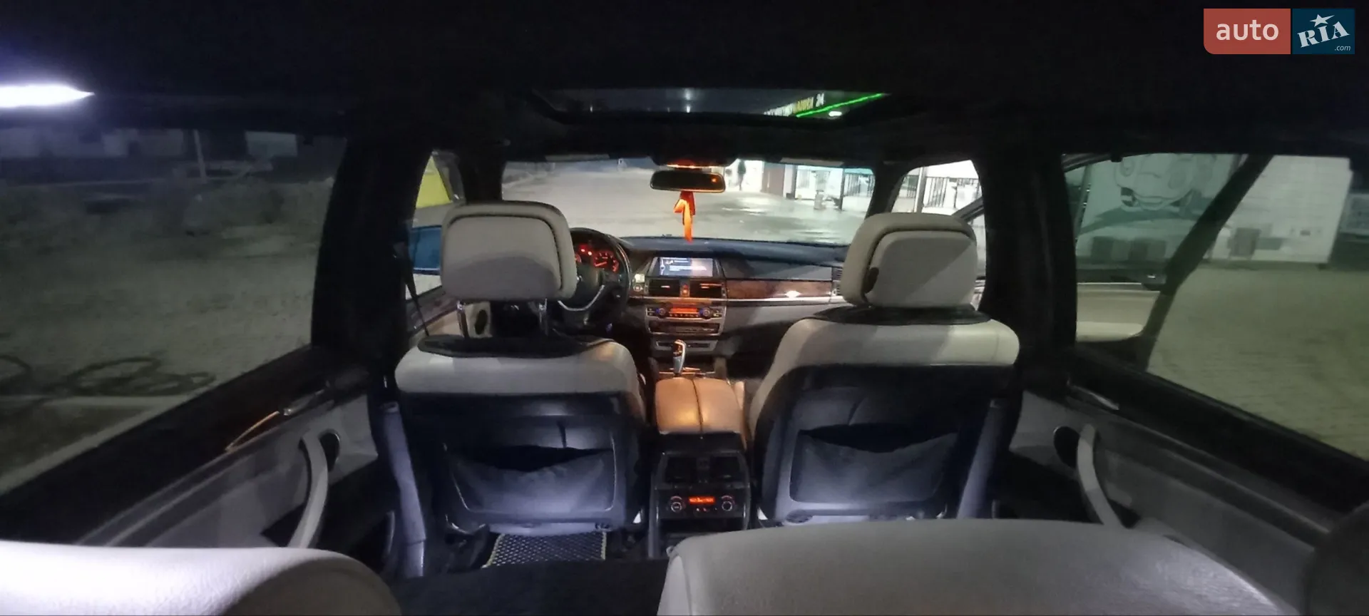 2010 BMW X5 - мініатюра 13