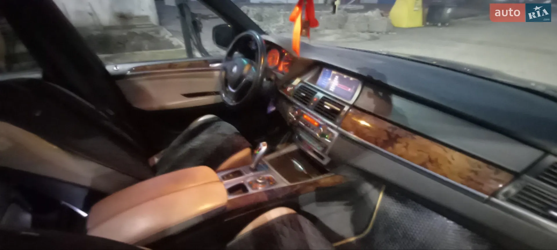 2010 BMW X5 - мініатюра 17