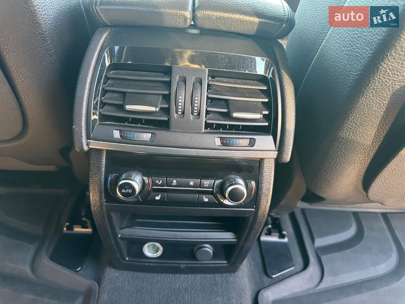 Позашляховик / Кросовер BMW X5 2016 в Києві