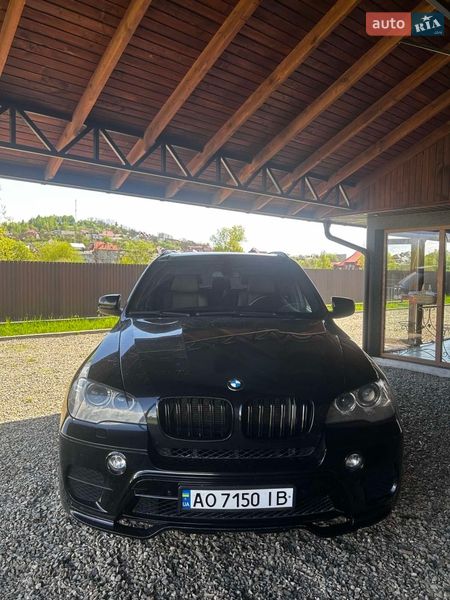 Внедорожник / Кроссовер BMW X5 2010 в Тячеве
