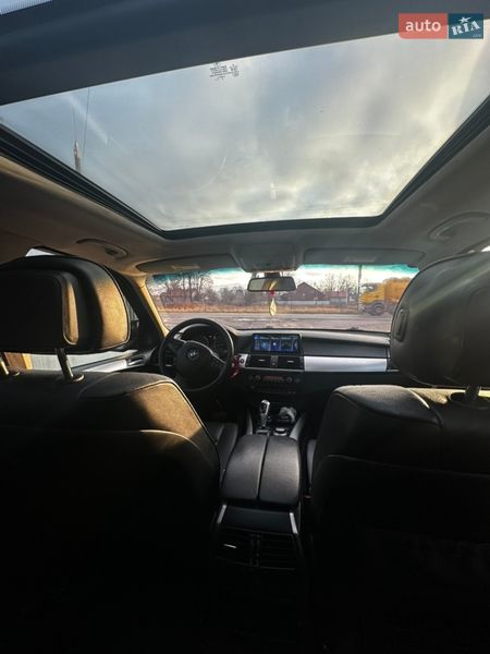 Позашляховик / Кросовер BMW X5 2008 в Чернівцях