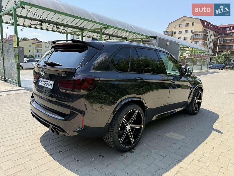 Позашляховик / Кросовер BMW X5 2015 в Чернівцях