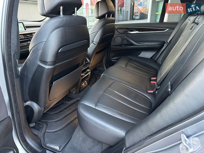 Внедорожник / Кроссовер BMW X5 2016 в Киеве