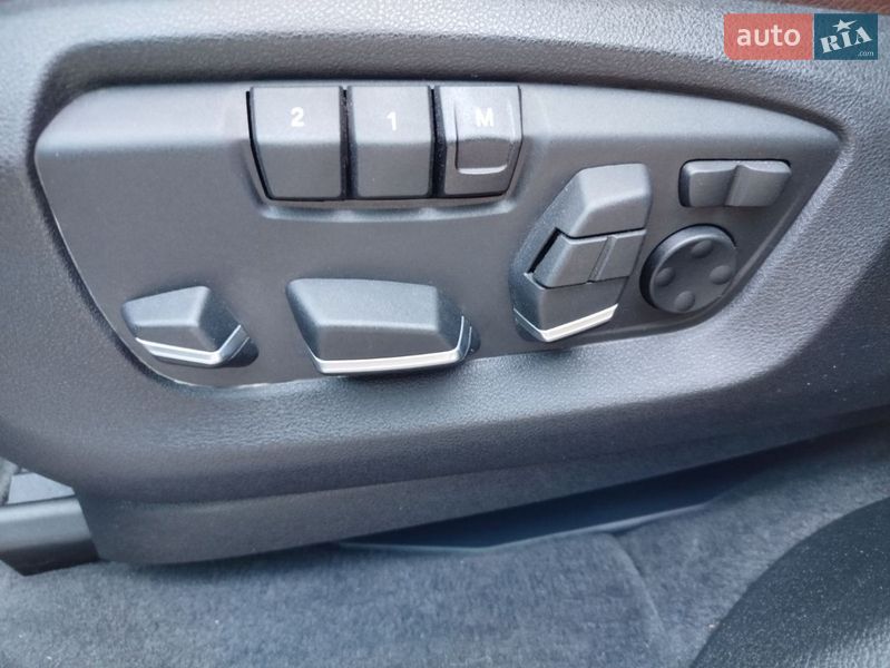 Внедорожник / Кроссовер BMW X5 2013 в Киеве