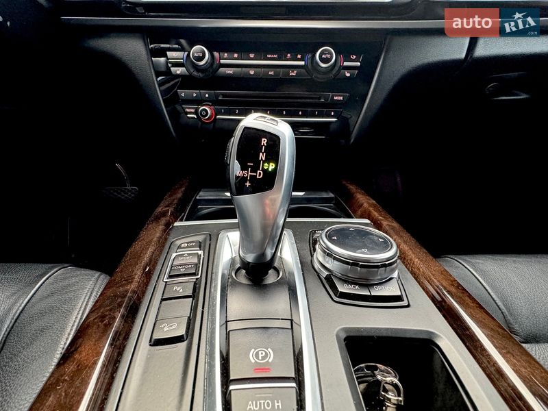 Внедорожник / Кроссовер BMW X5 2014 в Одессе