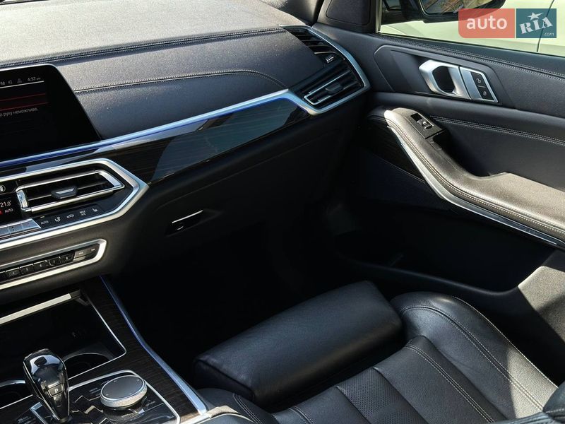 Внедорожник / Кроссовер BMW X5 2019 в Луцке