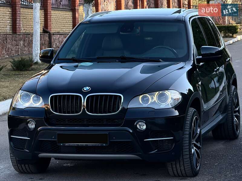 Внедорожник / Кроссовер BMW X5 2012 в Ровно