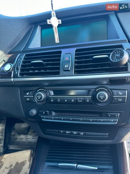 Внедорожник / Кроссовер BMW X5 2011 в Яремче