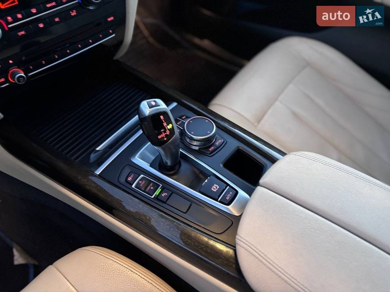 Внедорожник / Кроссовер BMW X5 2017 в Коломые