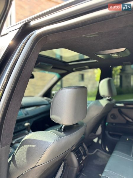 Внедорожник / Кроссовер BMW X5 2001 в Ивано-Франковске