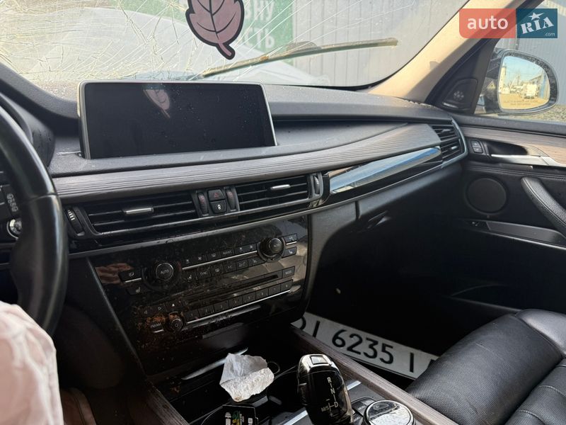 Внедорожник / Кроссовер BMW X5 2014 в Калуше