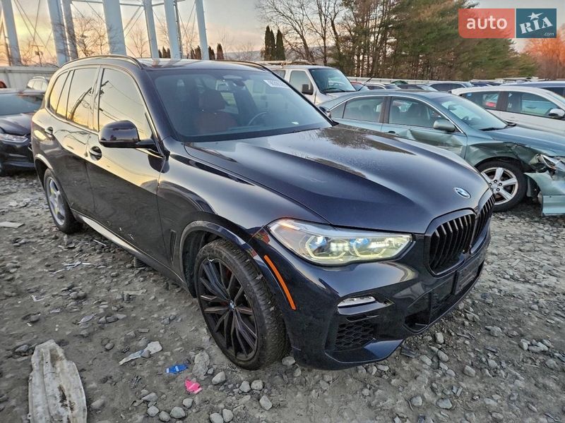 Внедорожник / Кроссовер BMW X5 2021 в Киеве