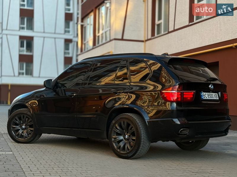Внедорожник / Кроссовер BMW X5 2011 в Ивано-Франковске