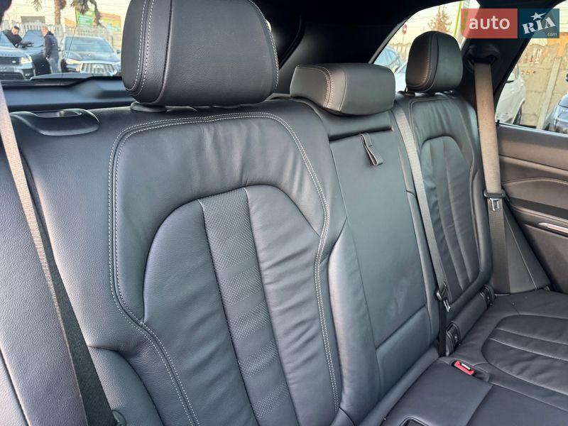 Внедорожник / Кроссовер BMW X5 2019 в Тернополе