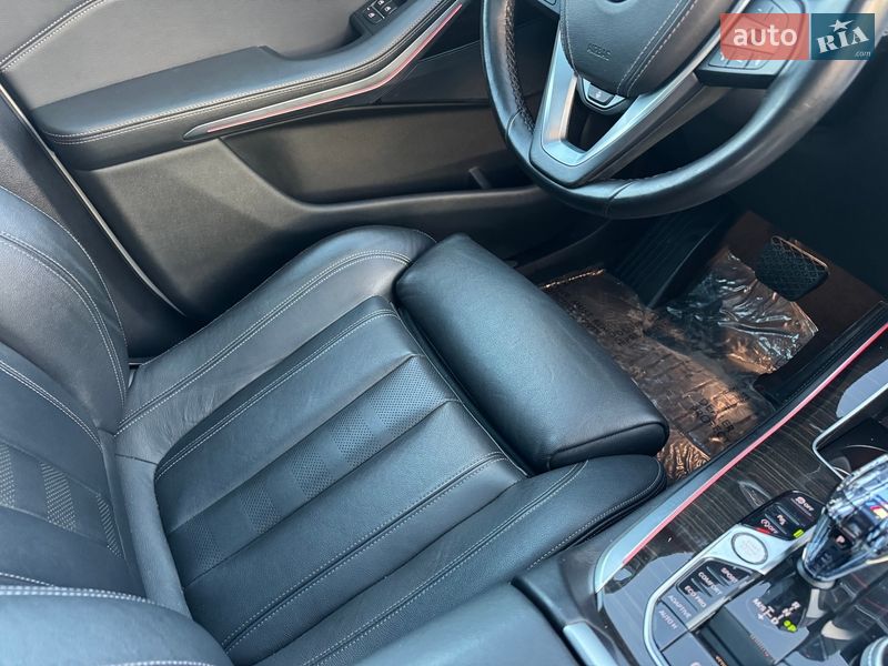 Внедорожник / Кроссовер BMW X5 2019 в Тернополе