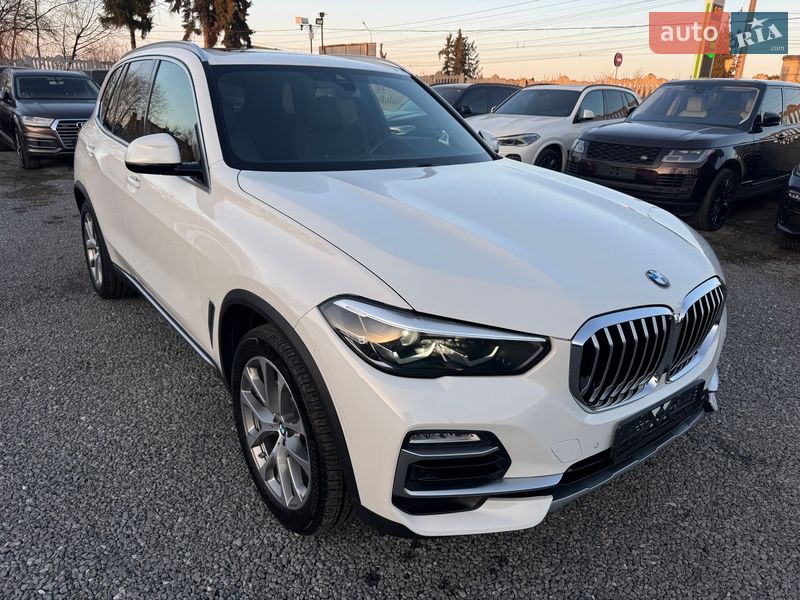 Внедорожник / Кроссовер BMW X5 2019 в Тернополе