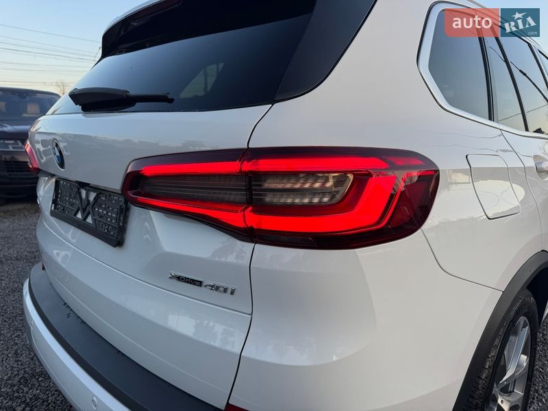 Внедорожник / Кроссовер BMW X5 2019 в Тернополе