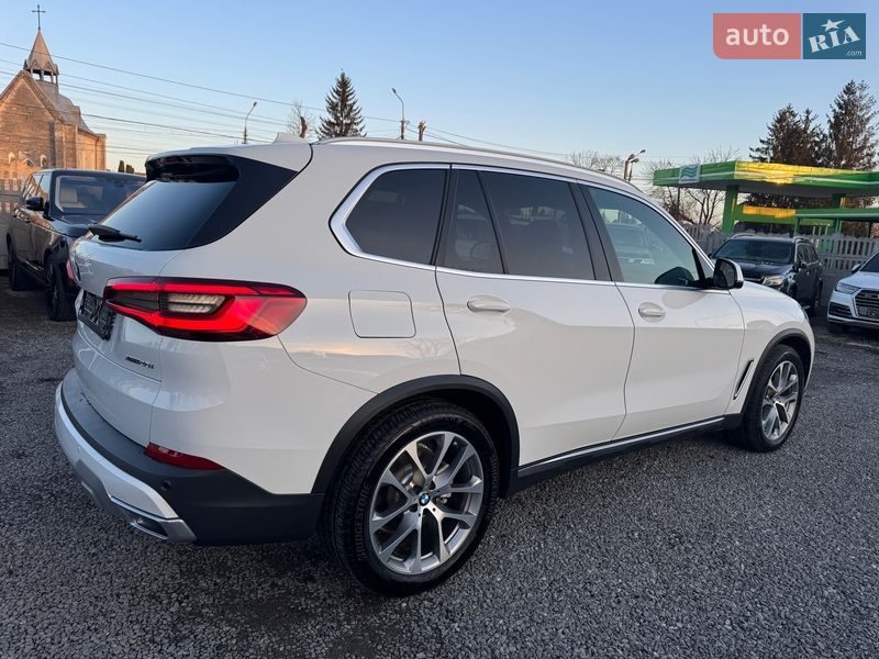 Внедорожник / Кроссовер BMW X5 2019 в Тернополе