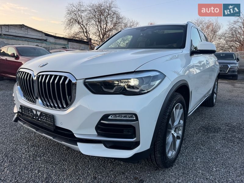 Внедорожник / Кроссовер BMW X5 2019 в Тернополе