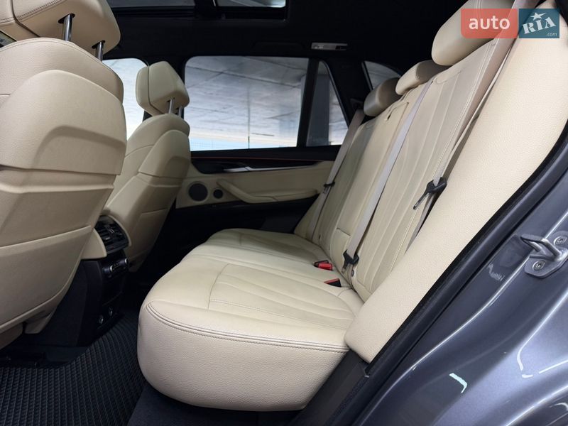 Внедорожник / Кроссовер BMW X5 2017 в Одессе