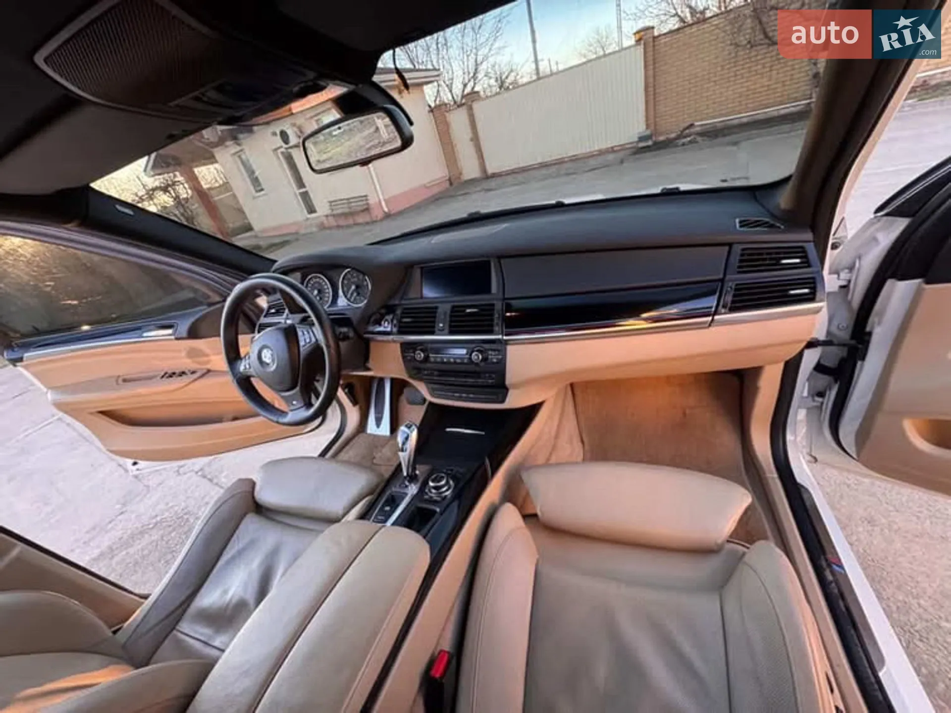 2010 BMW X5 - мініатюра 23