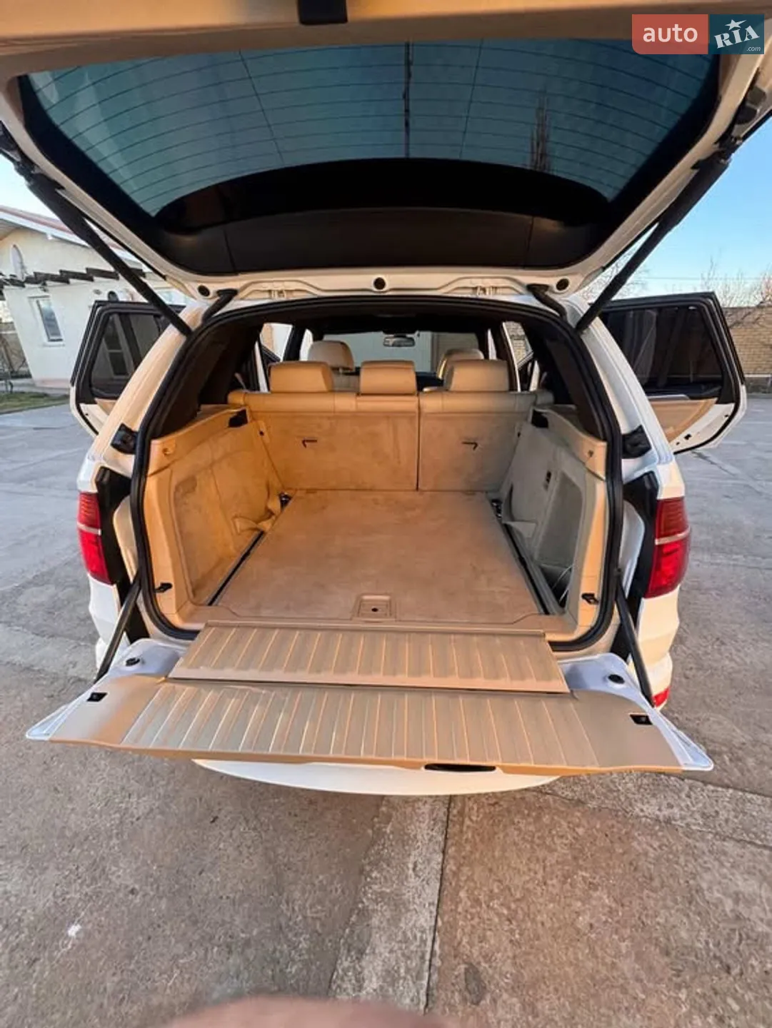 2010 BMW X5 - мініатюра 25