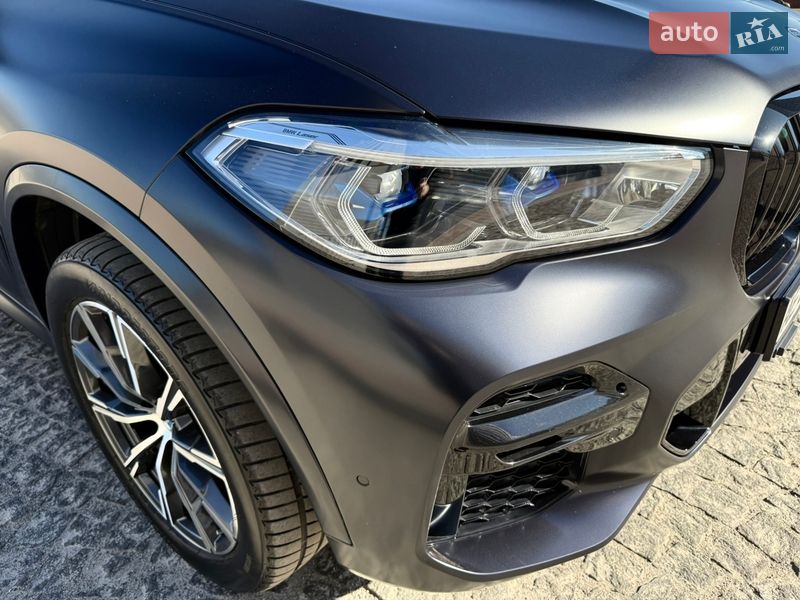 Внедорожник / Кроссовер BMW X5 2021 в Днепре