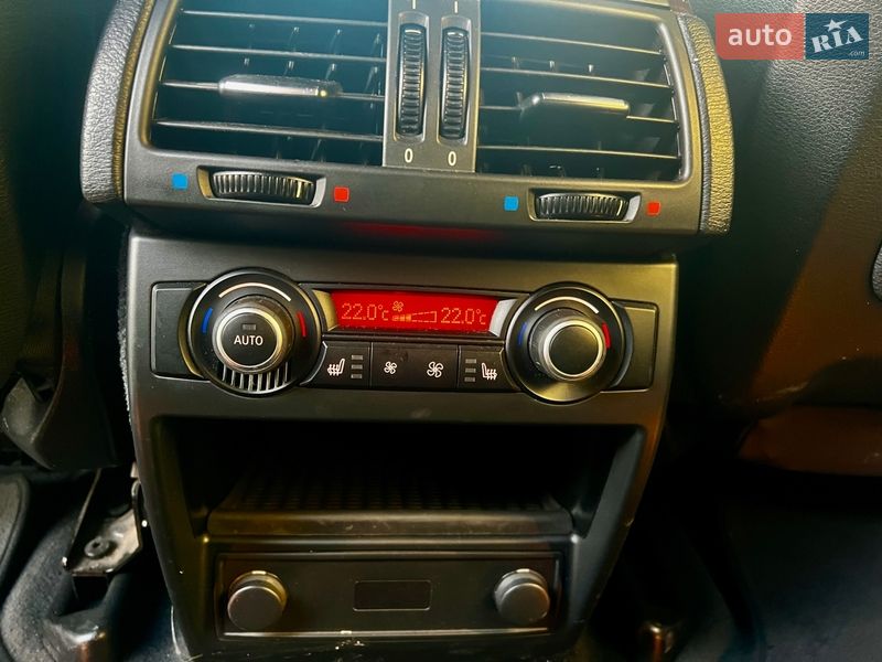 Внедорожник / Кроссовер BMW X5 2011 в Ровно