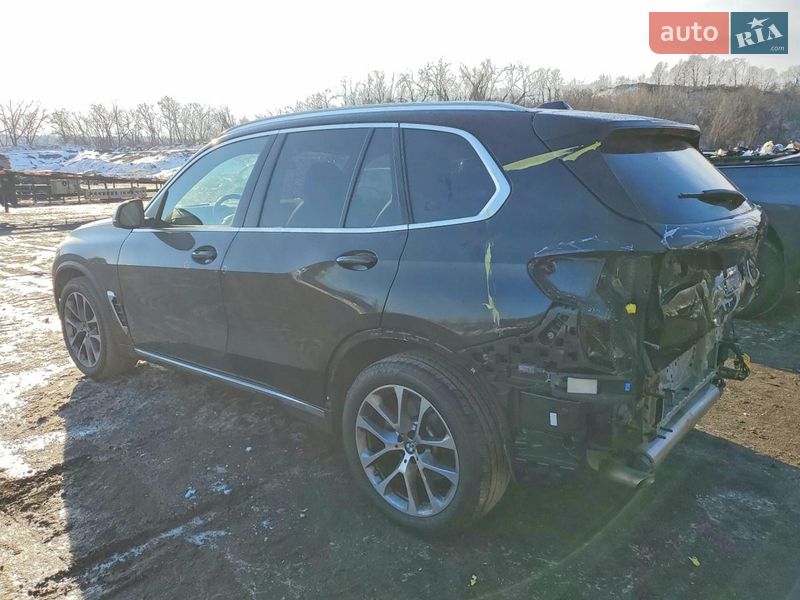 Внедорожник / Кроссовер BMW X5 2024 в Львове