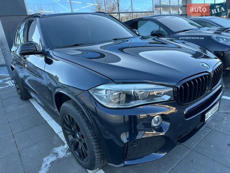 Внедорожник / Кроссовер BMW X5 2015 в Луцке