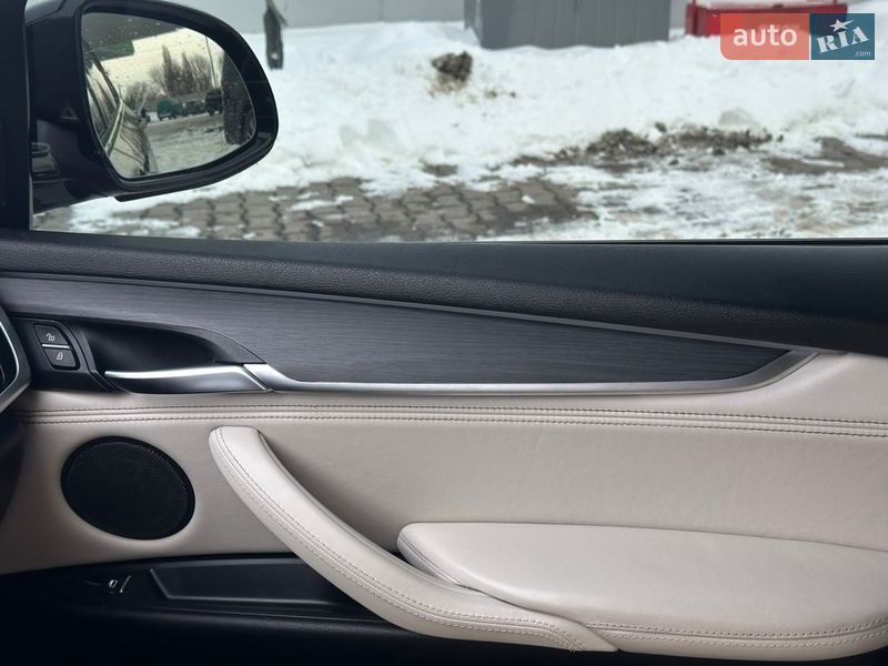 Внедорожник / Кроссовер BMW X5 2015 в Луцке