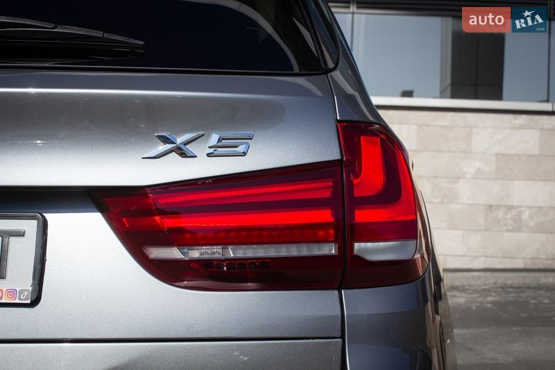 Внедорожник / Кроссовер BMW X5 2016 в Киеве