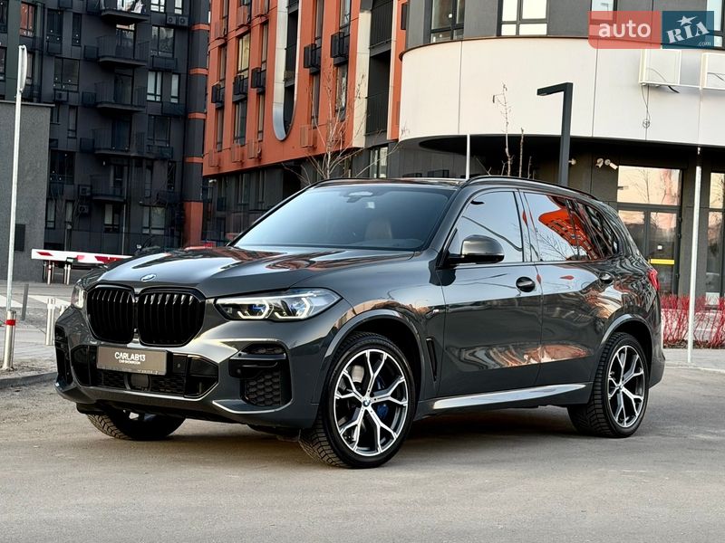 Внедорожник / Кроссовер BMW X5 2021 в Киеве