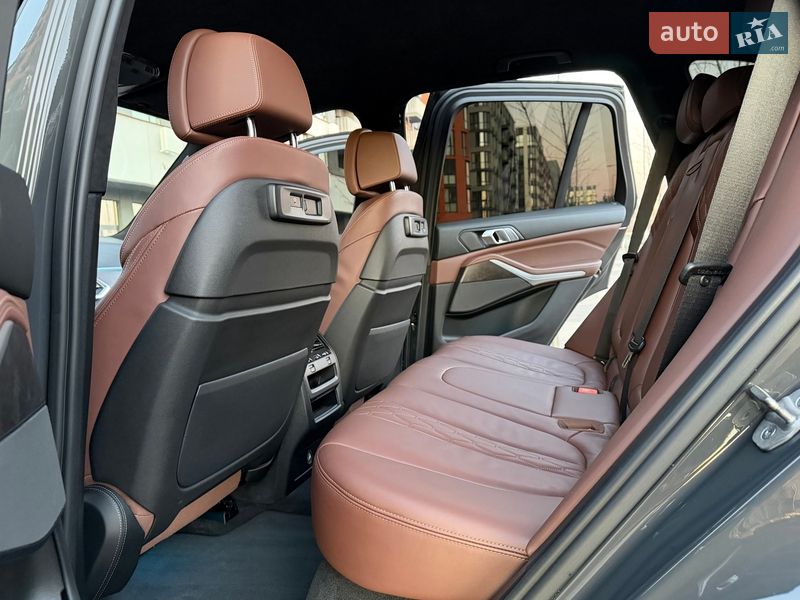 Внедорожник / Кроссовер BMW X5 2021 в Киеве