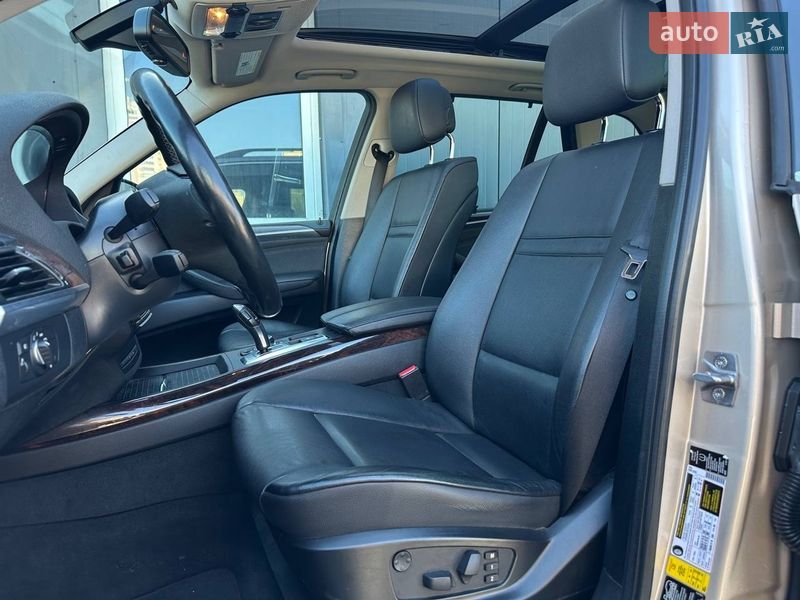 Позашляховик / Кросовер BMW X5 2012 в Києві